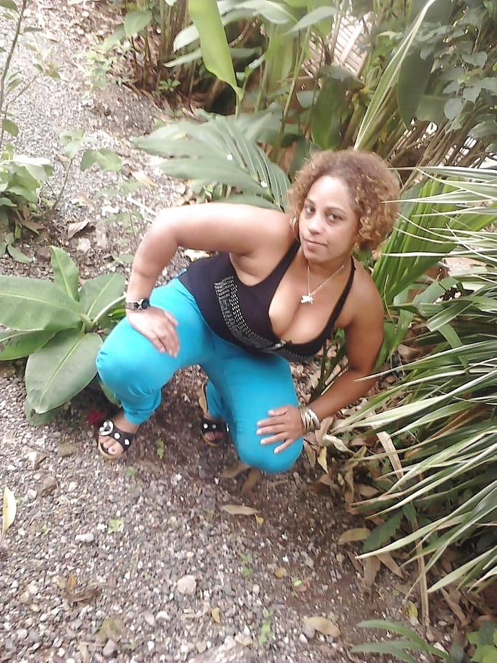 25P A dominican girl called Sandra M.