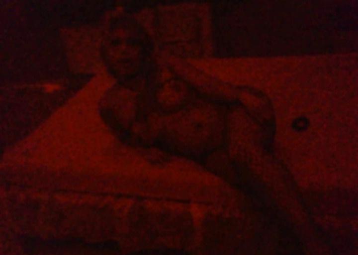 25P 13 11 2011 whorehouse moselstrasse 36 frankfurt Whorehouse