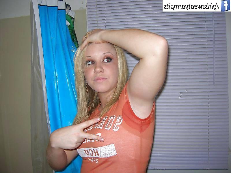 25P Sweaty girls 