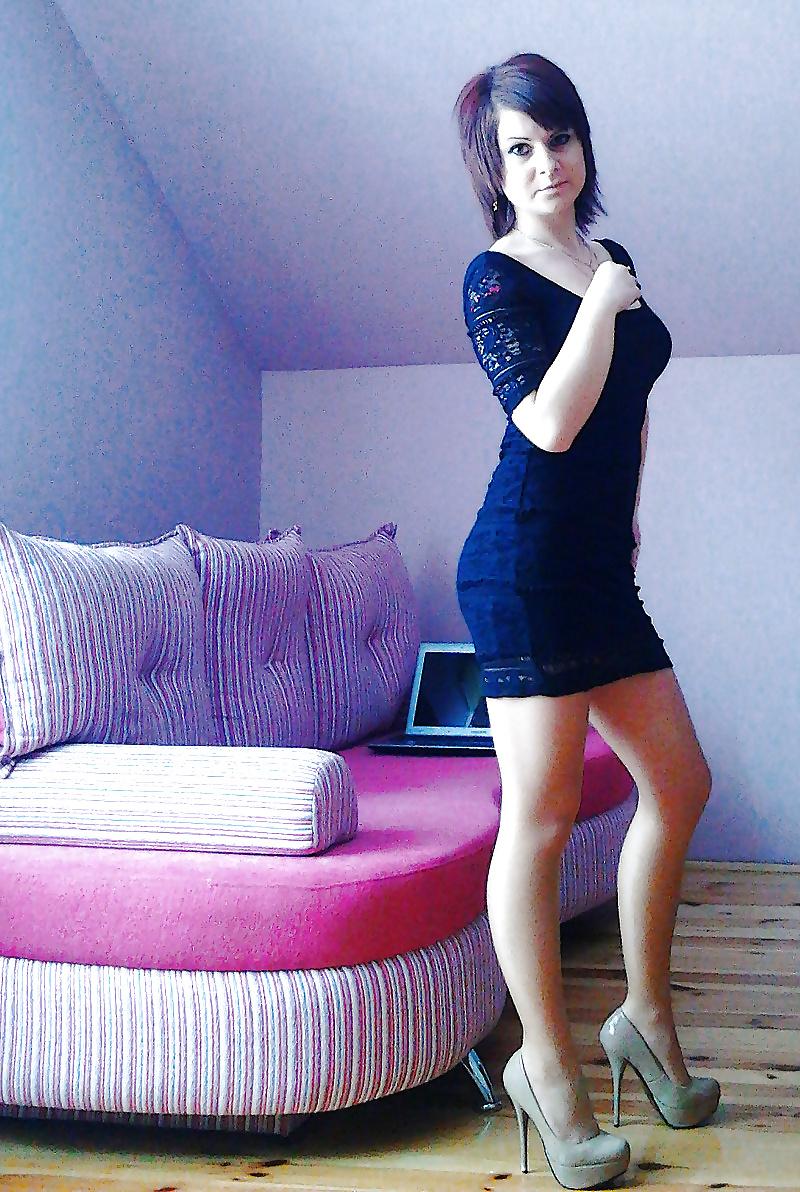 25P Leg Show 19