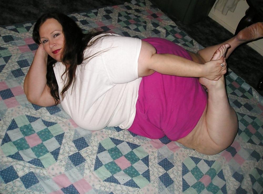 25P Fabulous SSBBW! (Pink Shorts)