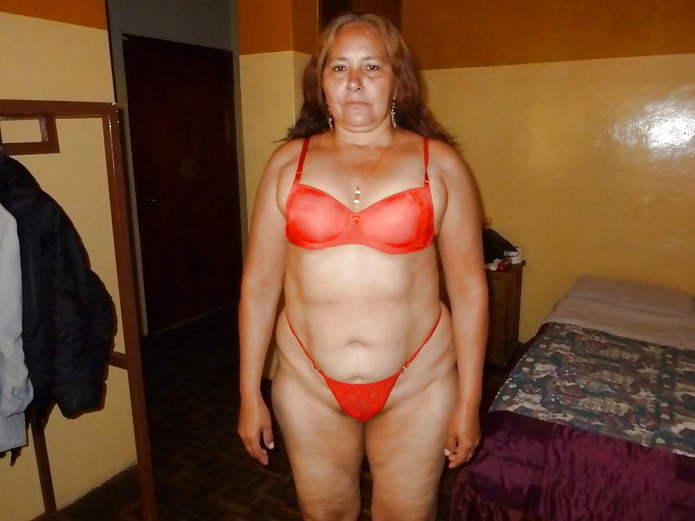 15P Lupe's Perfect Big Granny Ass