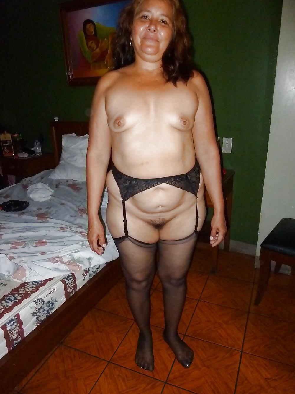 15P Lupe's Perfect Big Granny Ass