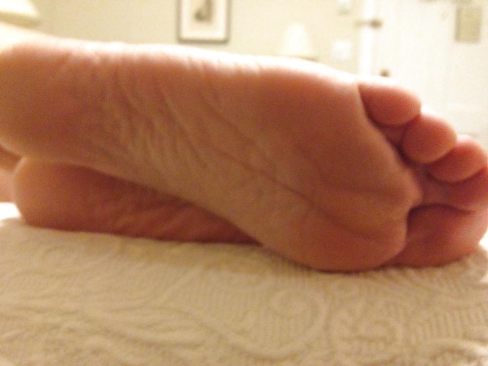 19P Wife's Feet and Soft Soles
