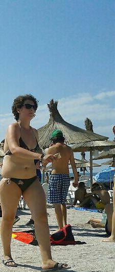 25P Spy beach summer matures romanian