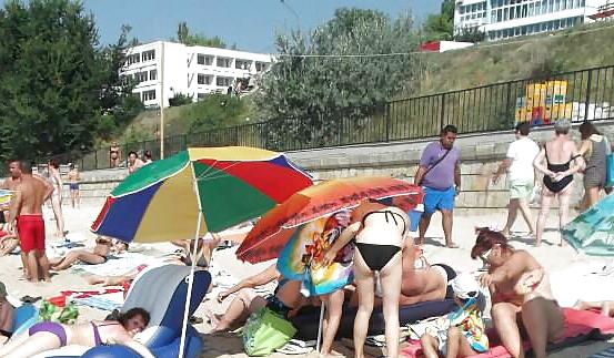 25P Spy beach summer matures romanian