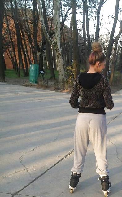 25P Spy parck old + young romanian