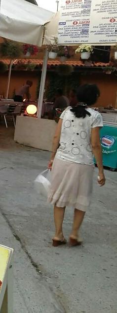 25P Spy old + young sexy skirt and feet romanian
