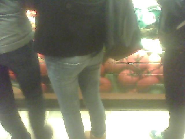 25P Some Candid Phone Pics Please Comment Part 2