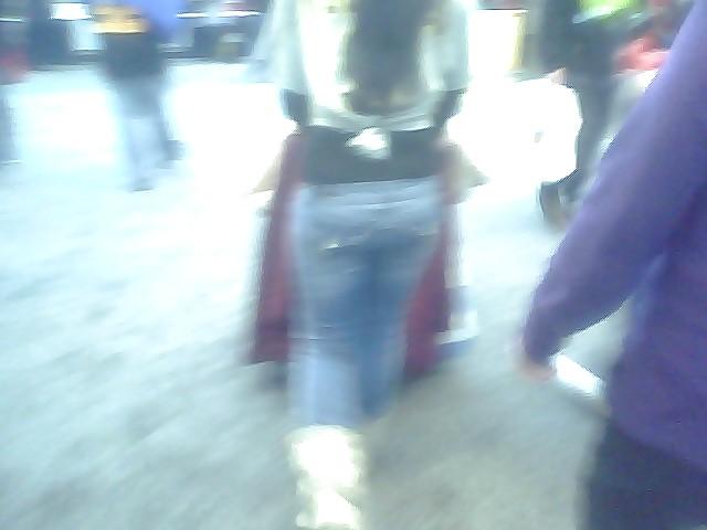 25P Some Candid Phone Pics Please Comment Part 2