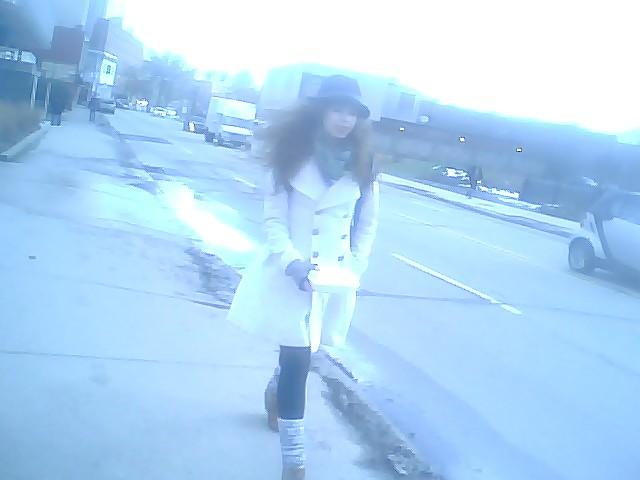 25P Some Candid Phone Pics Please Comment Part 2