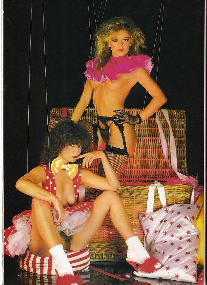 25P Vintage costumes