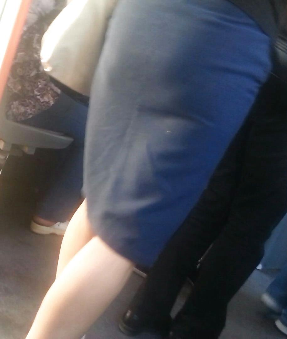 22P Spy old + young feet and skirt romanian