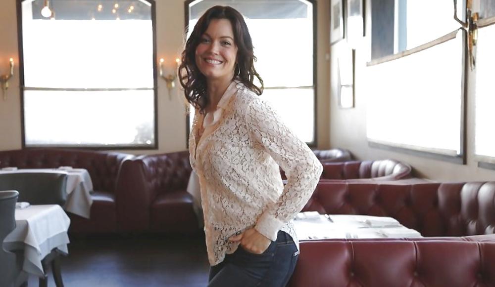 25P Let's Jerk Off Over ... Bellamy Young (Scandal's FLOTUS)