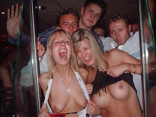 19P Show your tits 8.