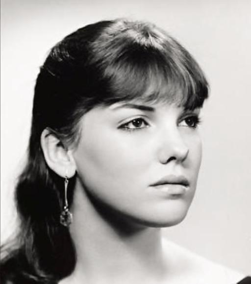 25P Let's Jerk Off Over ... Tyne Daly (Cagney & Lacy)