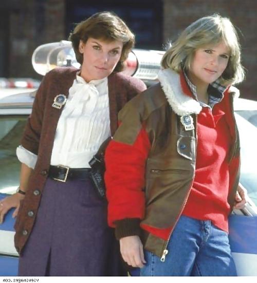 25P Let's Jerk Off Over ... Tyne Daly (Cagney & Lacy)