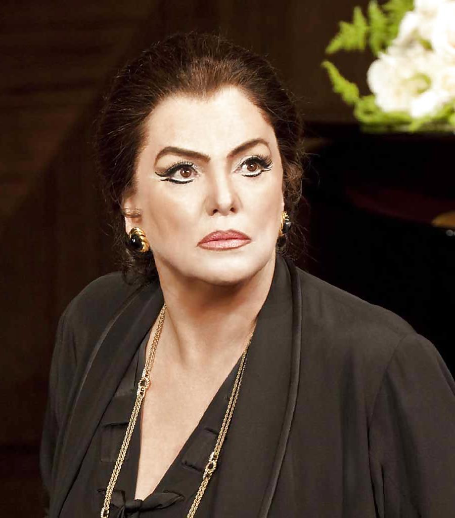 25P Let's Jerk Off Over ... Tyne Daly (Cagney & Lacy)