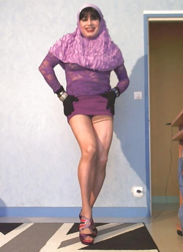 20P Hot cougar in hijab