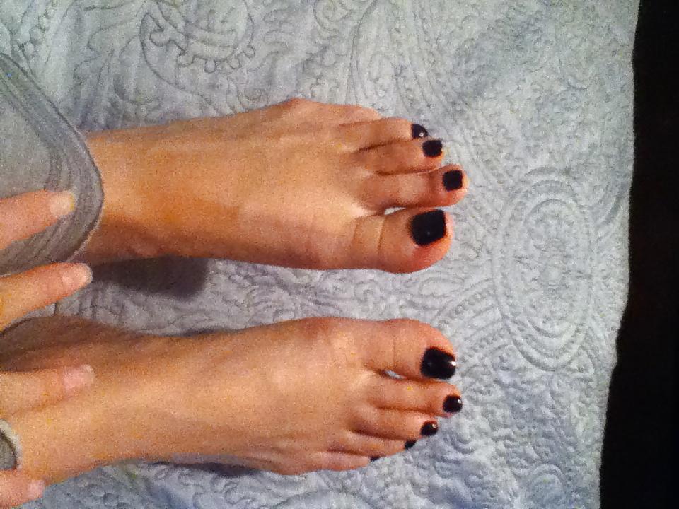 25P Random Feet