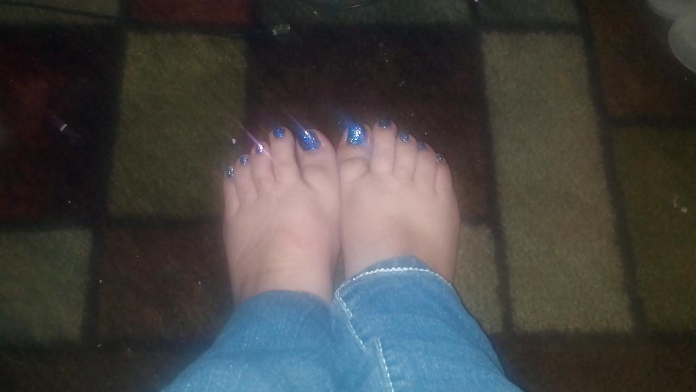 25P Random Feet