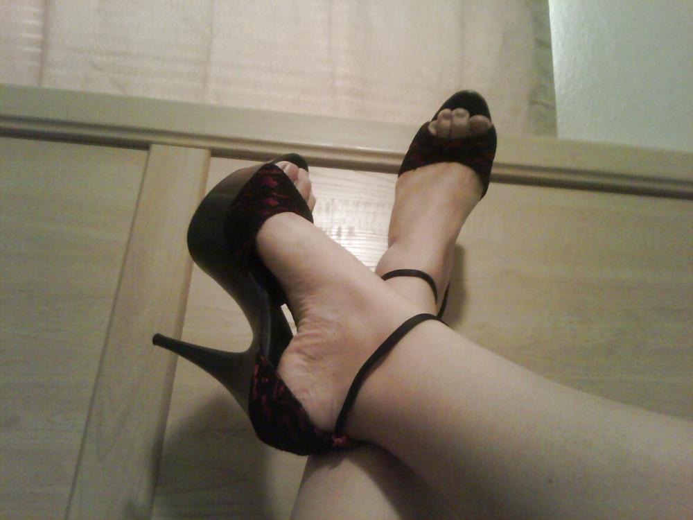 25P Random Feet