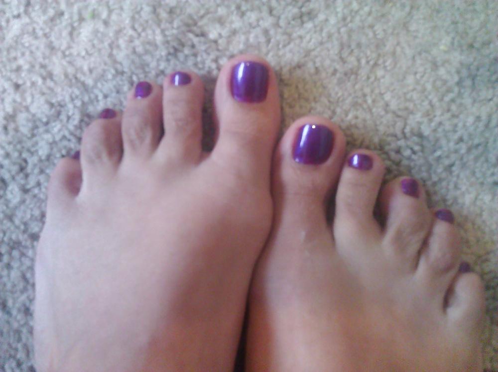 25P Random Feet