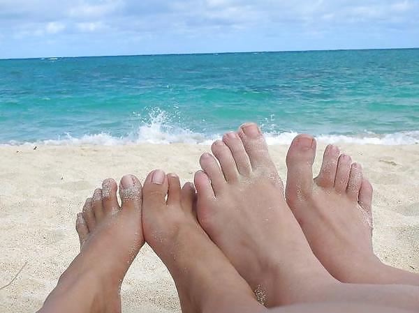 25P Random Feet