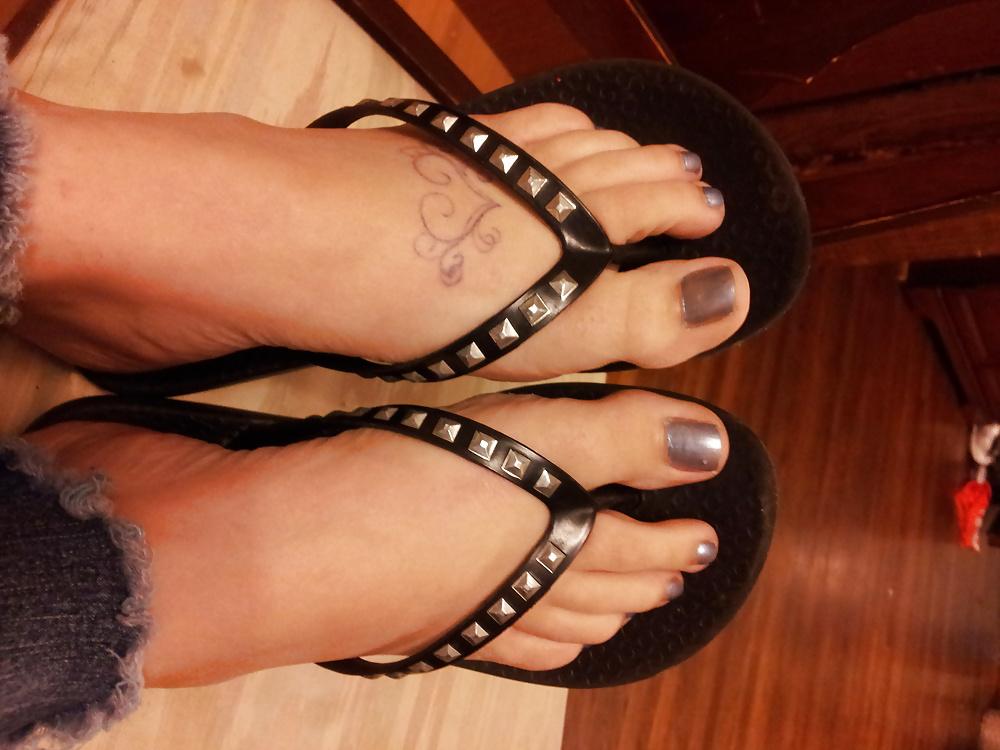 25P Random Feet