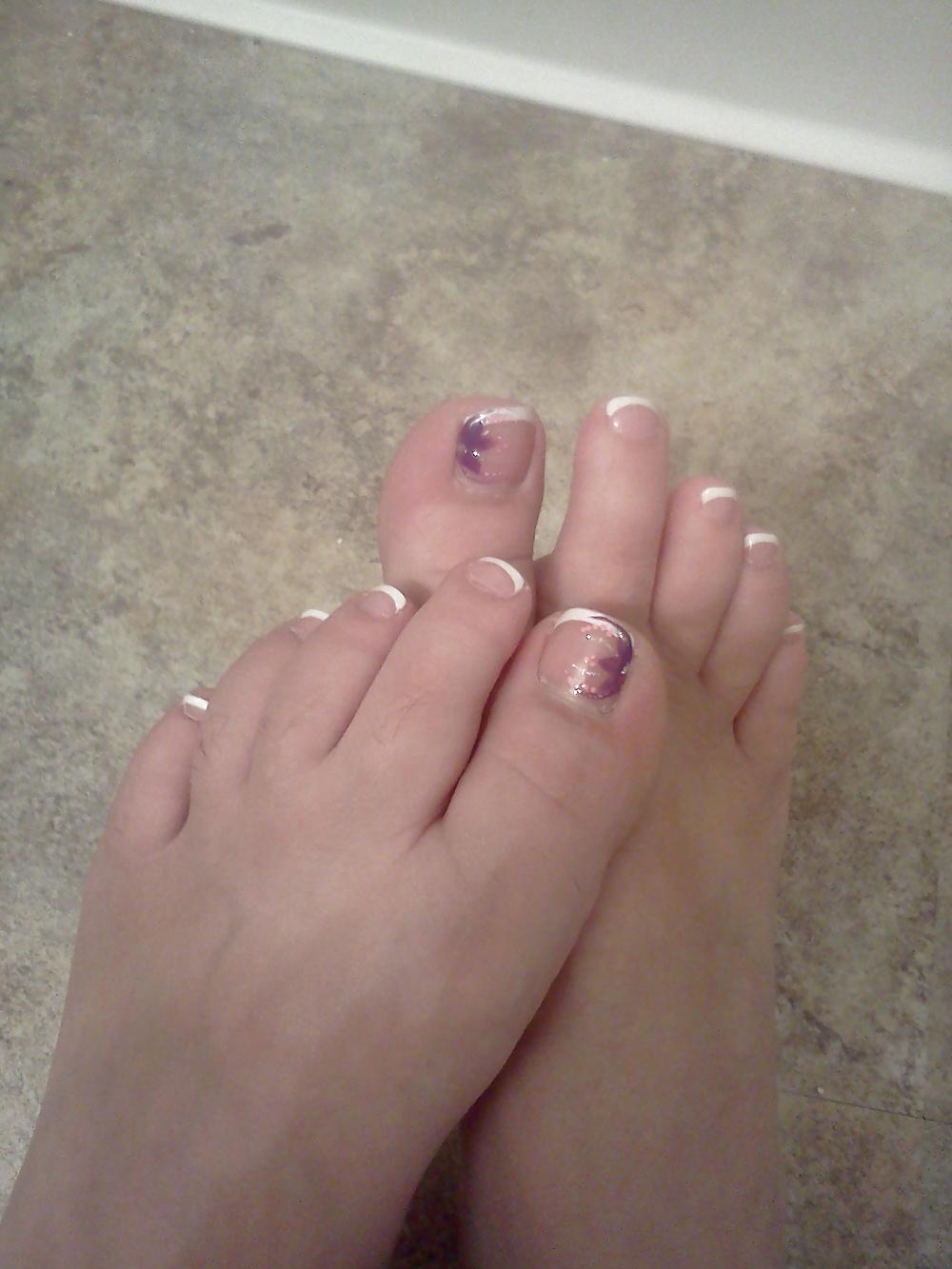 25P Random Feet