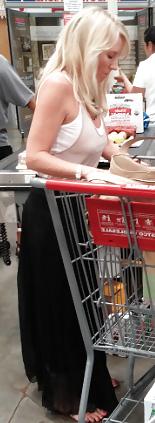 5P Hot Cougar at Store