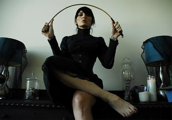 25P Female domme