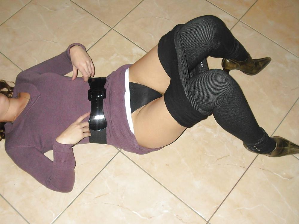 25P 32 years old housewife show oneself 4