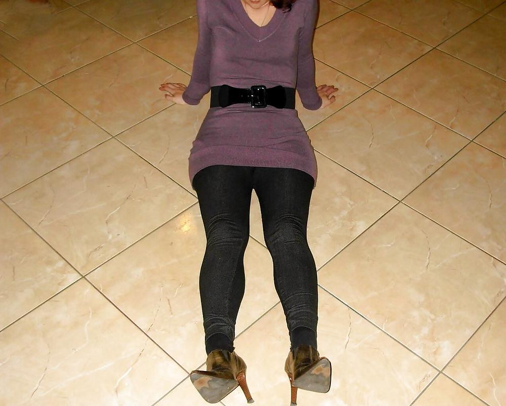 25P 32 years old housewife show oneself 4