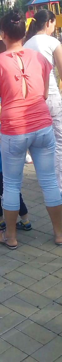 19P Spy sexy ass old + young romanian