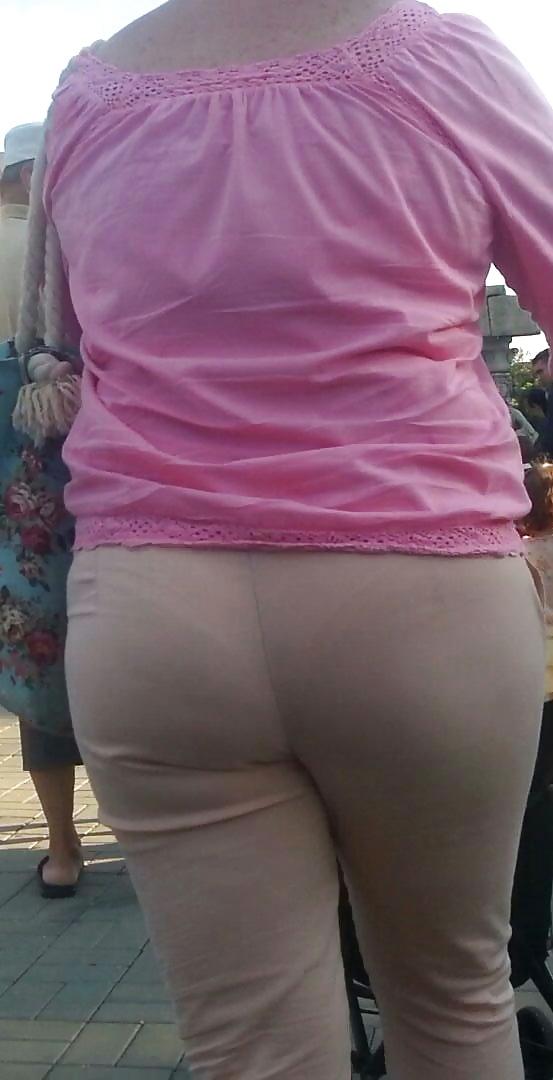 19P Spy sexy ass old + young romanian