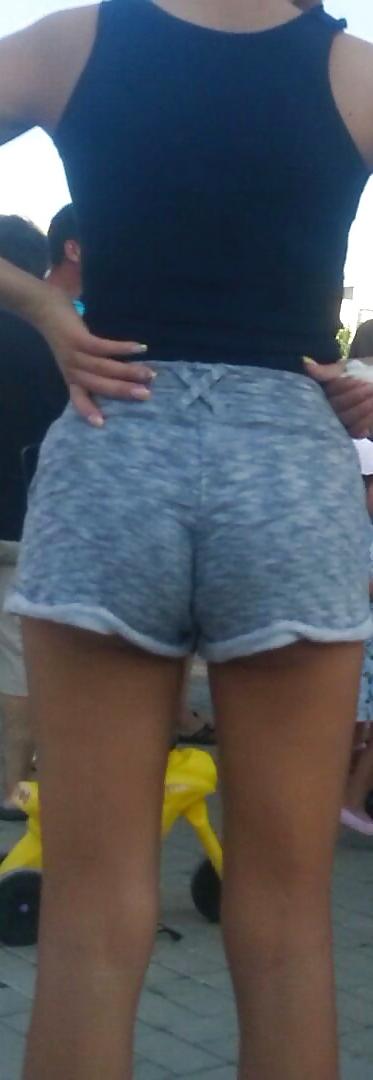 19P Spy sexy ass old + young romanian