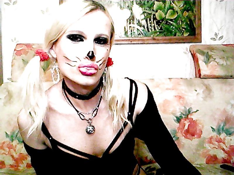 25P Funny kitty deserve big sweetty )))