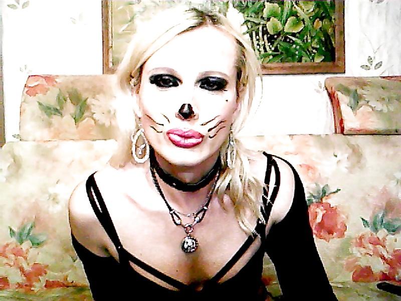 25P Funny kitty deserve big sweetty )))