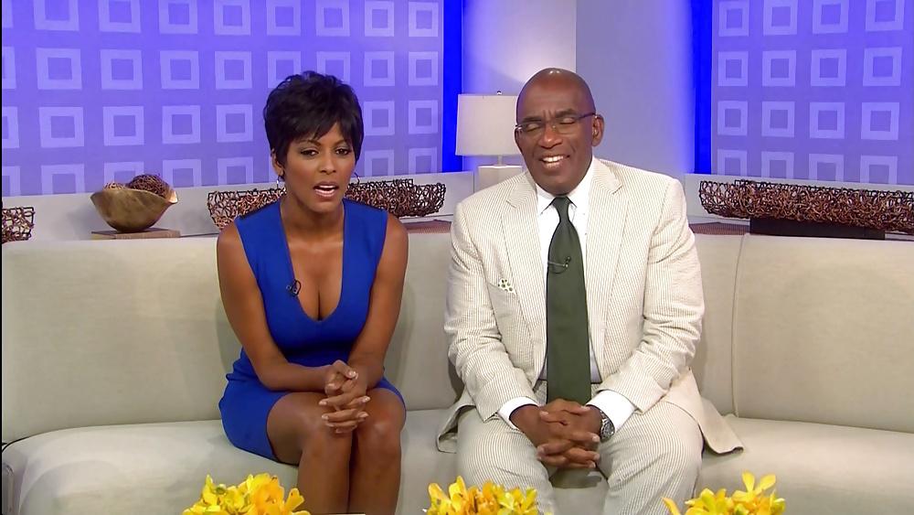 25P Let's Jerk Off Over ... Tamron Hall (NBC & MSNBC News)