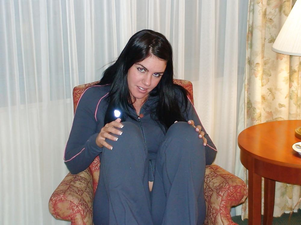25P Horny bit titted mother of an ex-girl