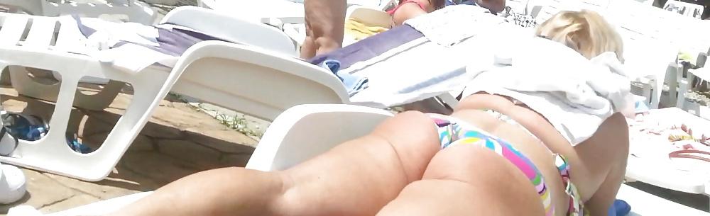 25P Spy ass old + young pool romanian