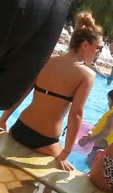 25P Spy ass old + young pool romanian