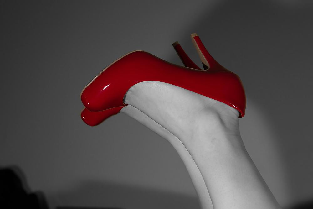 9P Red Shoe Diaries