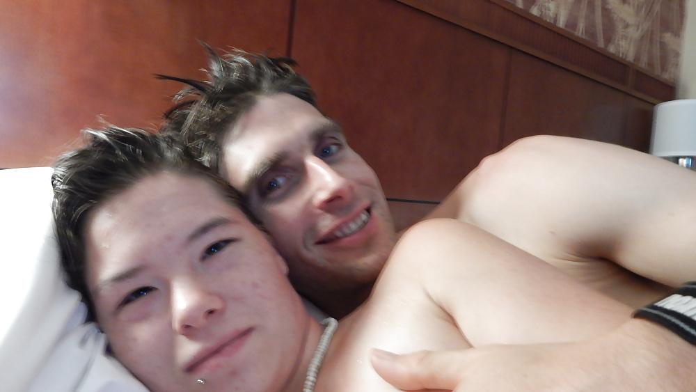 25P Hotel fun :3