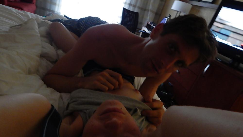 25P Hotel fun :3