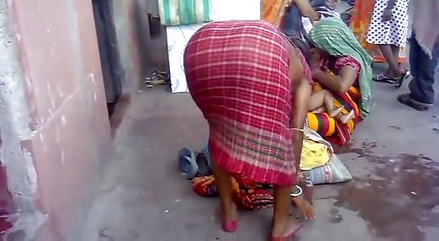 23P Half Naked Indian Aunty Bending Over