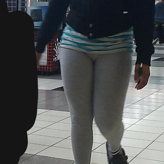 7P Camel toe