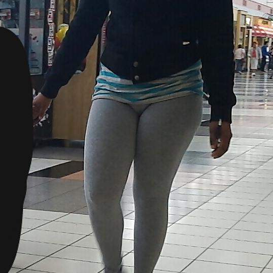 7P Camel toe