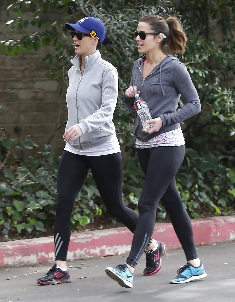 25P Kathy Perry Leggins